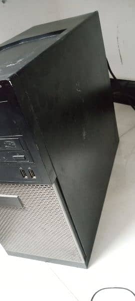 Selling CPU Core i3 4th generation with 8gb ram 1