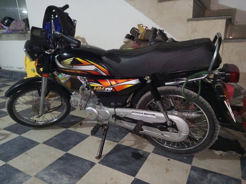Hundyas 2024 Model Bike Perfect condition 3 months USED 2
