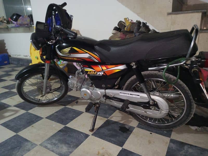 Hundyas 2024 Model Bike Perfect condition 3 months USED 3