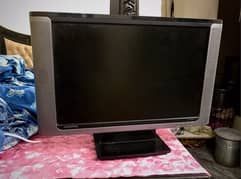 19 INCH SPEAKER LCD NEW CONDITION