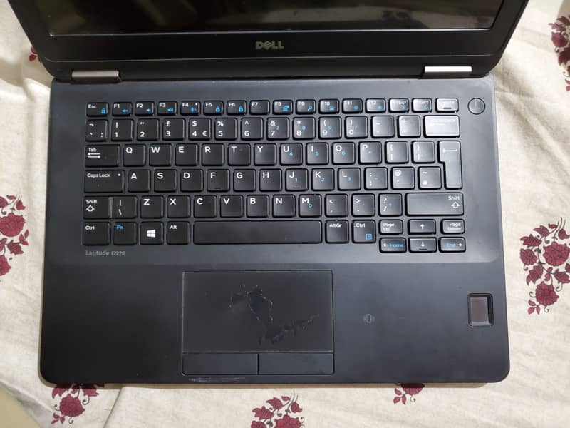 Dell Latitude E7270 Ultrabook Laptop 6