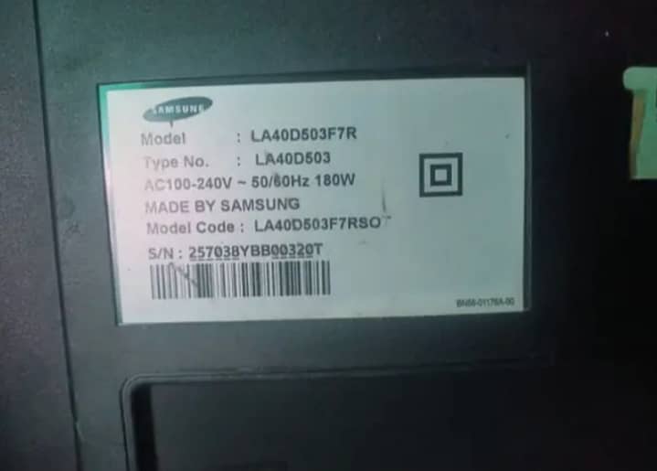 Samsung LCD 43''inch 8