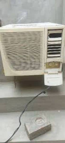 Used 0.75 Ton and pune ton INVERTER WINDOWS AC Ton window AC's 3