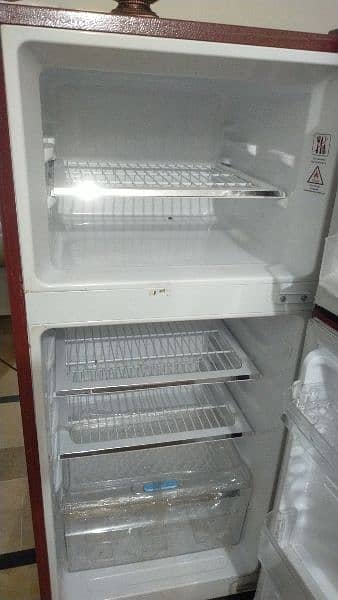 Kenwood Refrigerator 22257 Glass Door MRG Maroon Persona Plus Series 9