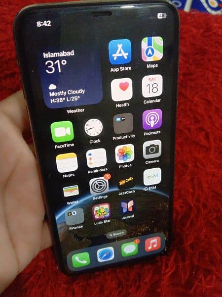 Iphone Xsmax 256Gb Lush Condition Water Pack ScratchLess 4