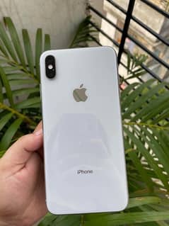 iPhone xsmax 64gb pta approved physical + eSIM duno water pack only kt