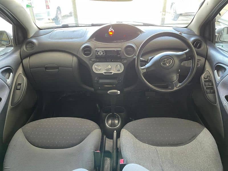 Toyota Vitz 2003 2