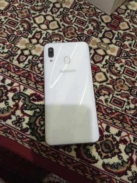 Samsung A30 Mint Condition For Sale 2