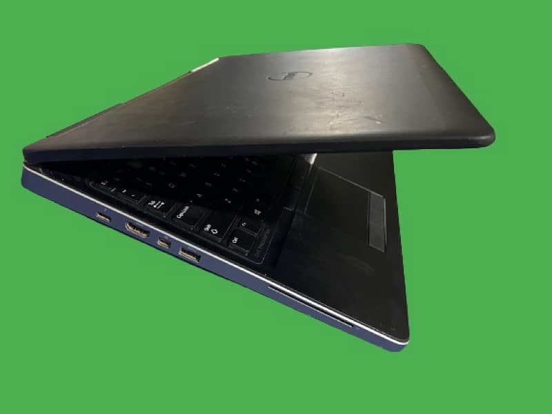 Dell Precision 7510 4k Display Laptop 1