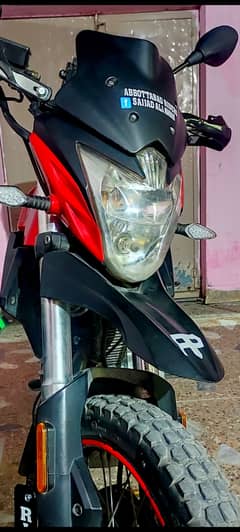 robinson 150cc red and black