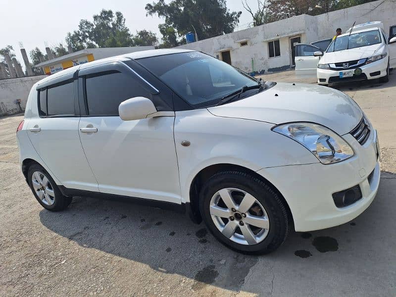 Suzuki Swift 2013 6