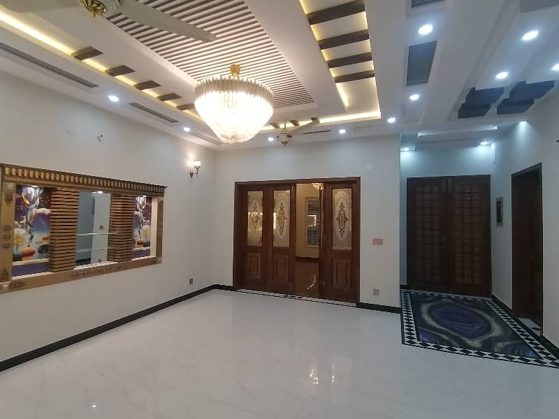 10 Marla Corner Brand New Double Story House Available For Sale On College Road Lahore 4