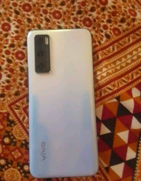 vivo V 20se 4