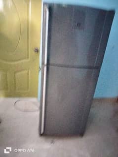 Used Dawlance refrigerator original gas hai repair nhe hua hai AJ tak 0