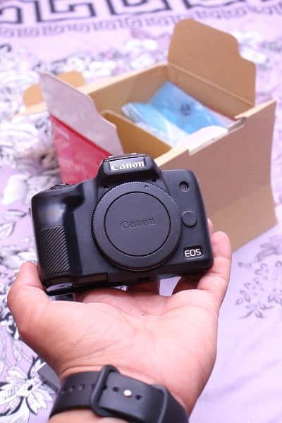 Canon M50 with 15/45mm 9