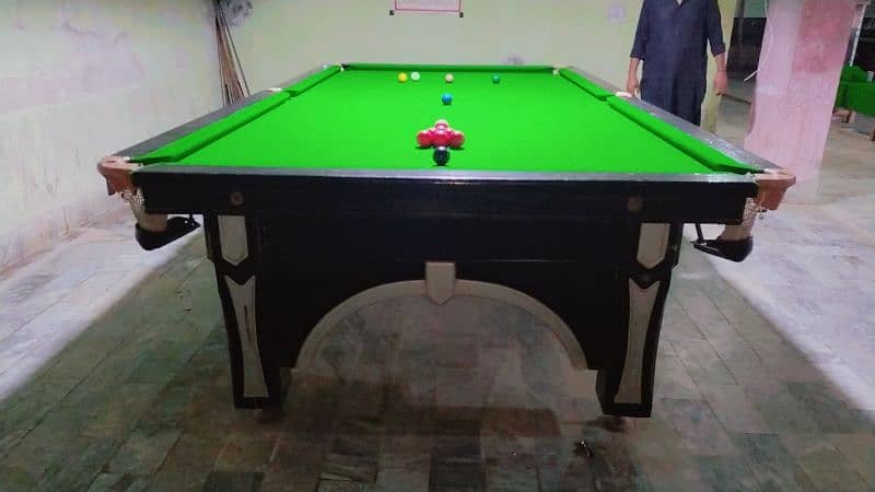 2 snooker Tables 5/10 good condition ccw 2
