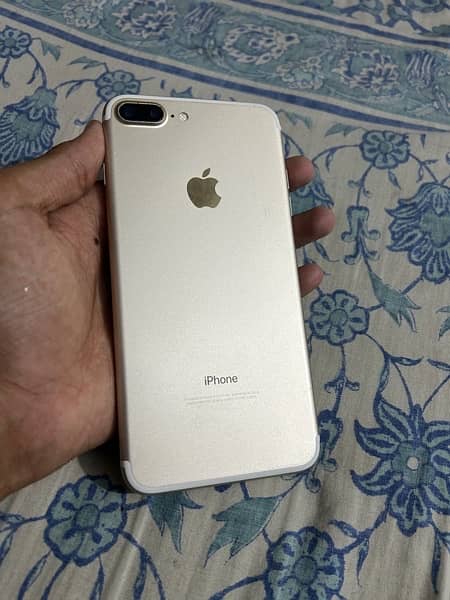 Iphone 7 plus with box 256 gb 0