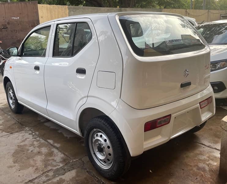 Suzuki Alto 2024 4