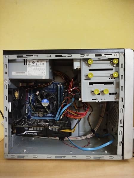 Gaming pc with graphic card 4