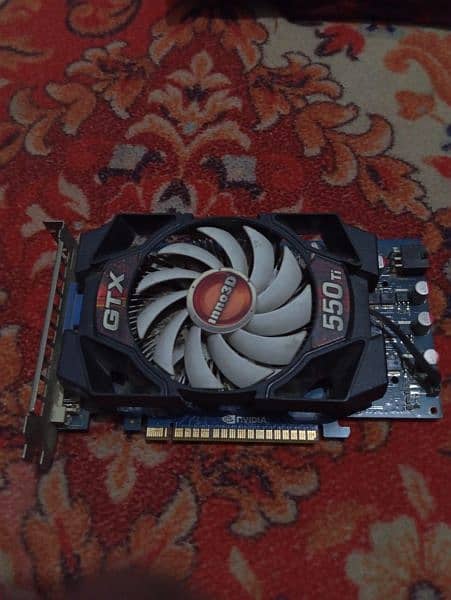 Nvidia GTX 550 Ti 1GB DDR5 128 bit 3