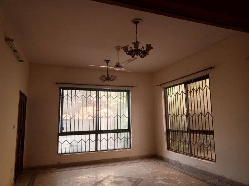 ground floor available for rent in sector 2 gulshan abad 11