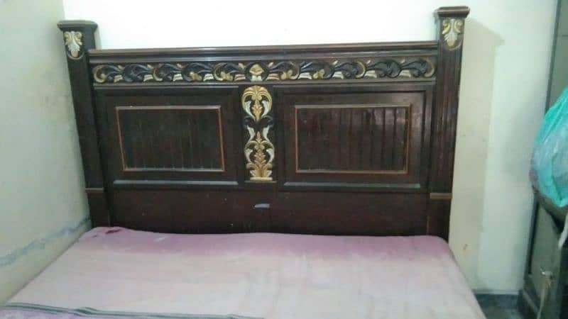 bed for sell reasonable price 3