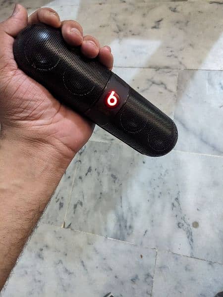 Beats Pill Original Speakers 0