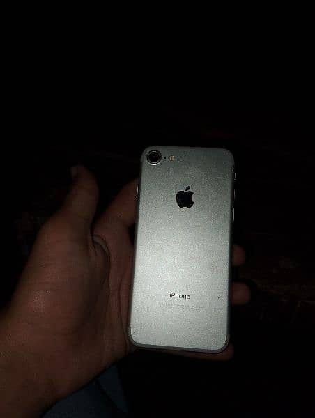 iPhone non PTA 7 bypass all okay fingerprint okay condition 9(10 0