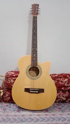 Guitar for urgent sell