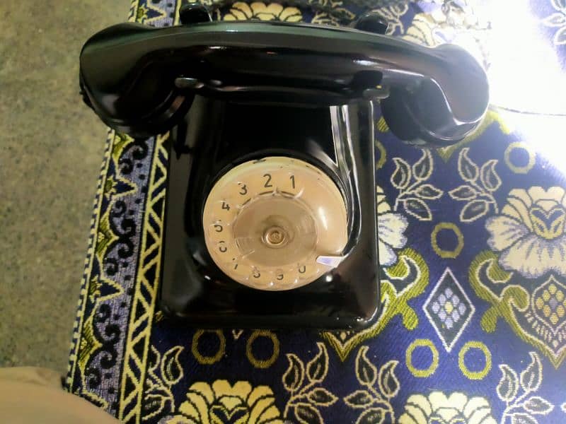 antique telephone old telephone black clour 3