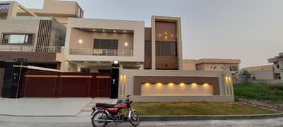 Luxury 1 Kanal Brand New Modern House For Sale In Valencia Town Lahore 0