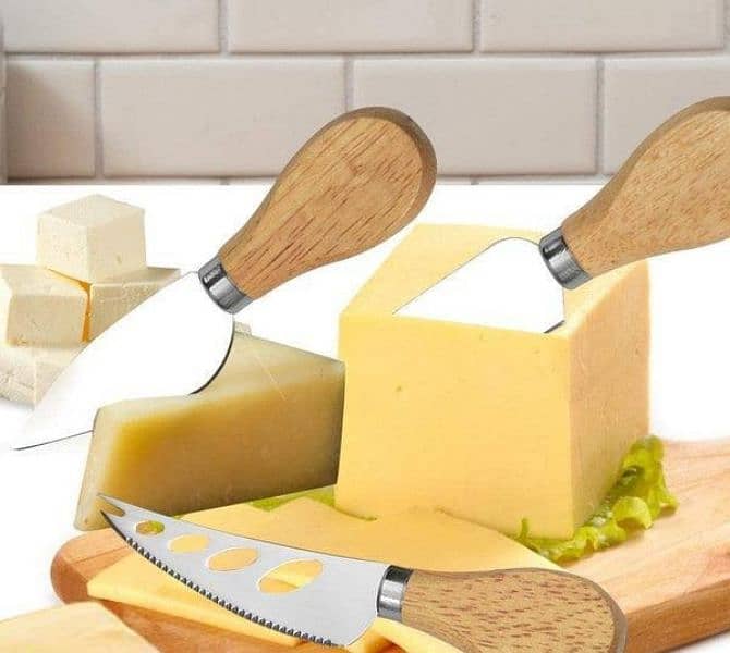 Techmanistan-set of 4-Stainless Steel Cheese Knives with Wooden Handle 1