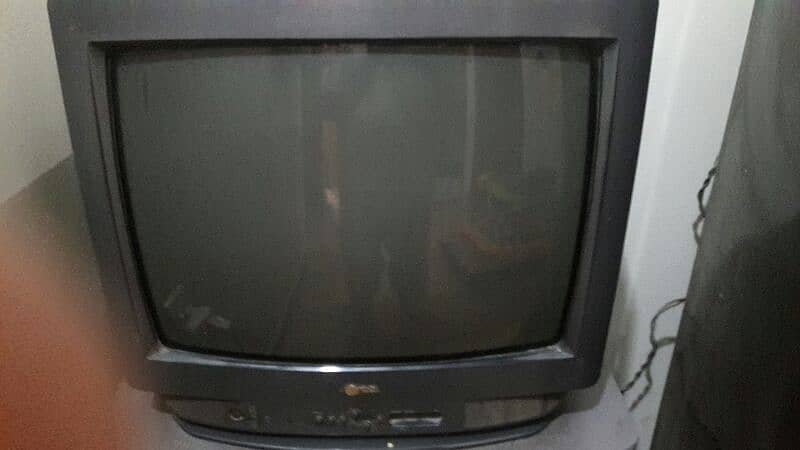 22nch LG colour tv in good condition 1