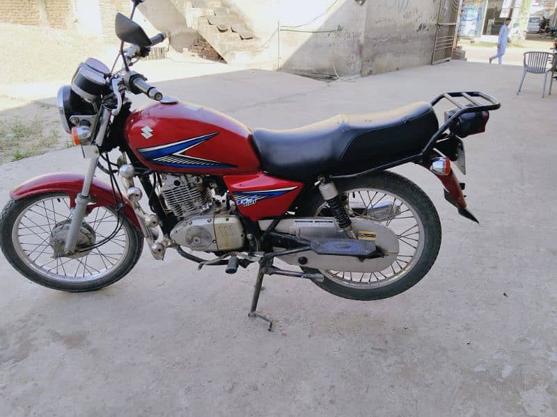 suzuki 150 Gs 0