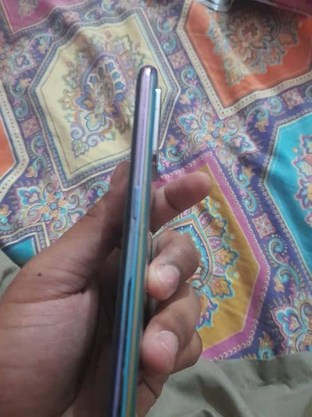 Oppo f19 pro like new condition scratch less 3