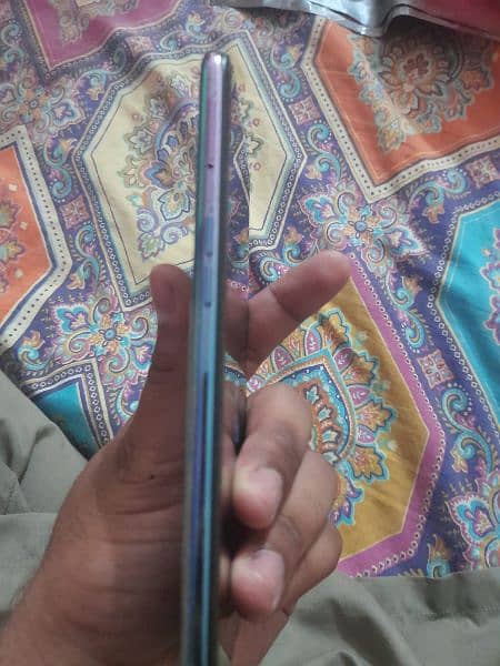 Oppo f19 pro like new condition scratch less 4