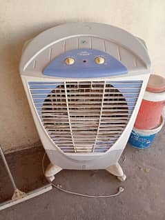 Boss plastic air cooler