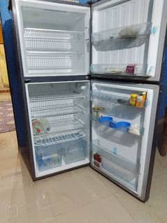gree refrigerator full size