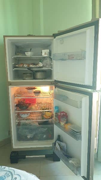 Haier Refrigerator model HRF-340M 4