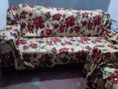 3 2 1 seater sofa set urgent on hot sell
