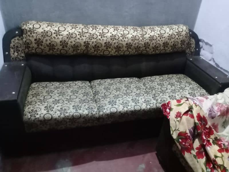 3 2 1 seater sofa set urgent on hot sell 4