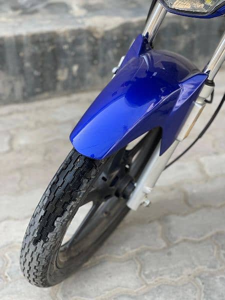 Yamaha YBR 2023 APL 4 Purplish blue (0322_3276769) 11