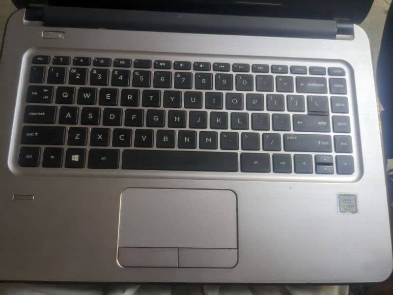 HP LAPTOP 10/10 CONDITION FOR SALE 1
