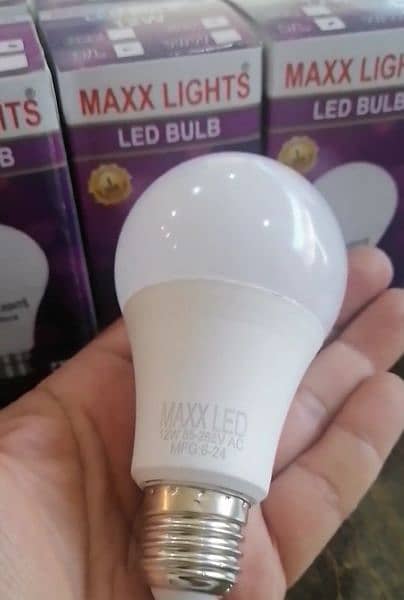 Max lights China body best quality led bulb avalibal 1