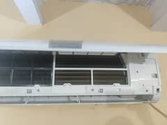 Haier 1.5 ton split ac in excellent condition and 220v GFC celing fan