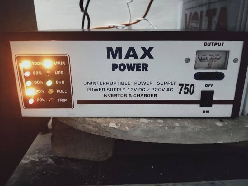 Max Power local UPS 750 Watt with 125A Battery 1