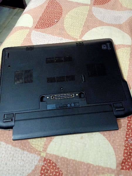 Dell Latitude E6230 1