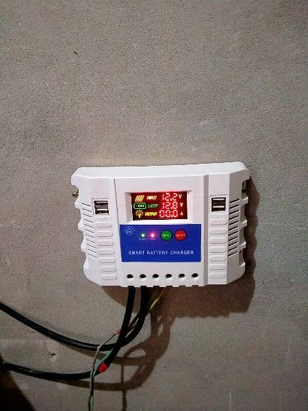 solar controller /// Smart battery charger 3