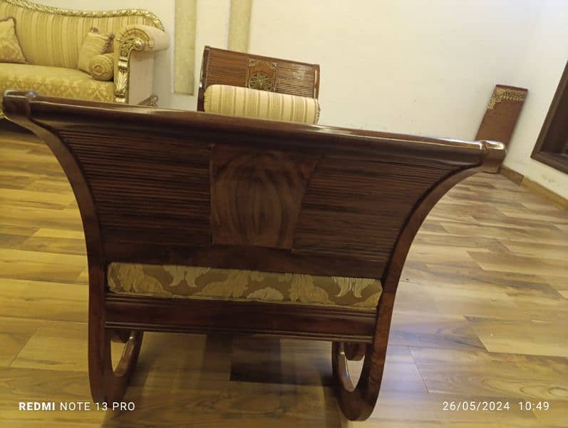 2 seater dewaan  solid wood 1