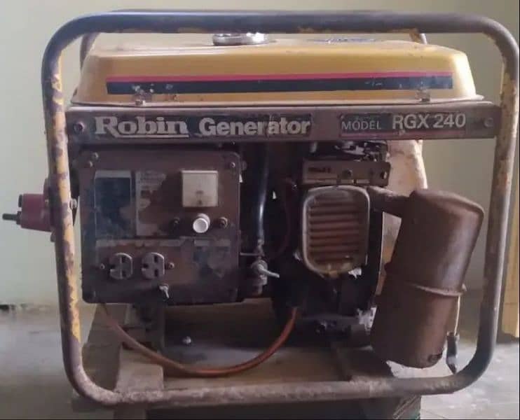 Robin Model RGX 240 Generator 2 or 2.5 KVA 0